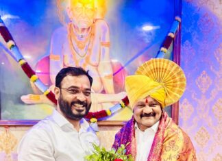 तमाशा कलावंत रघुवीर खेडकर यांचा पद्मश्री पुरस्काराने गौरव